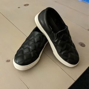 Steve Madden Leather Slip On Loafers